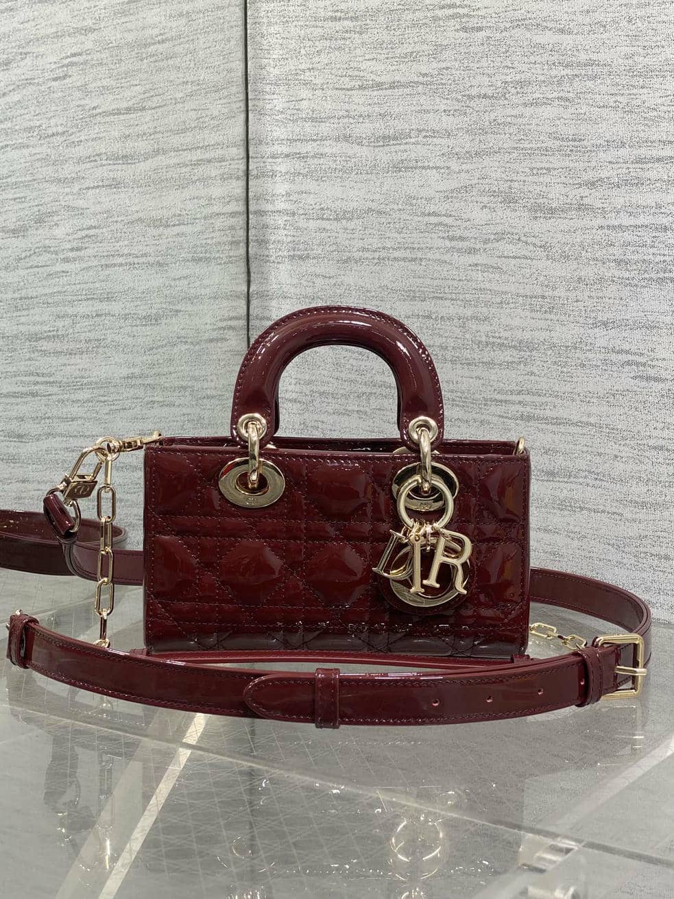 D Joy small 003